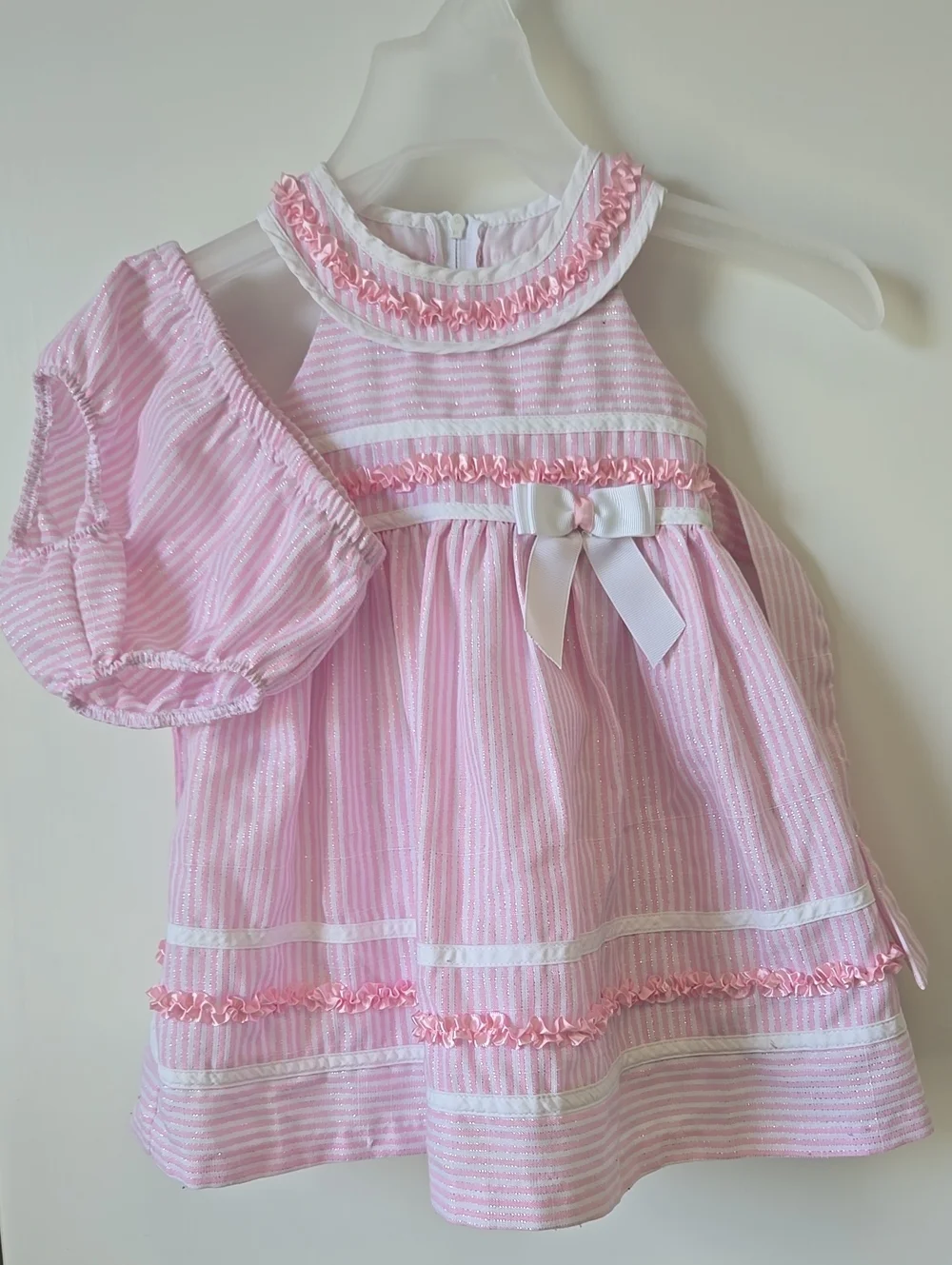 Adorable 12m Jessica Ann Pink & White Ruffled Dress with Bloomers